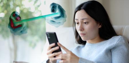 No descartes que haya alguien espiando tu WhatsApp.