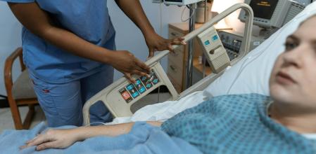 Imagen de recurso: una paciente ingresada en el hospital