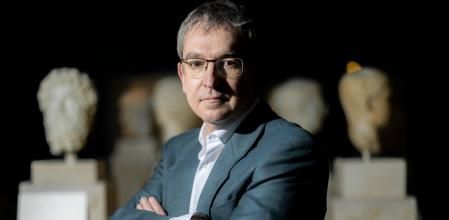 El historiador y novelista Santiago Posteguillo