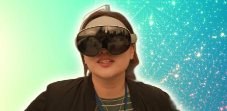 La periodista Victoria Song, con las nuevas Galaxy XR.