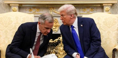 El presidente Donald Trump recibió en el Despacho Oval al primer ministro Mark Carney, el pasado 6 de mayo.