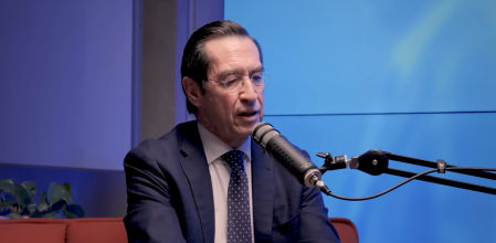 Mario Alonso Puig, experto en desarrollo personal: “El reflejo que recibimos del espejo afecta a cómo pensamos, nos sentimos y actuamos”