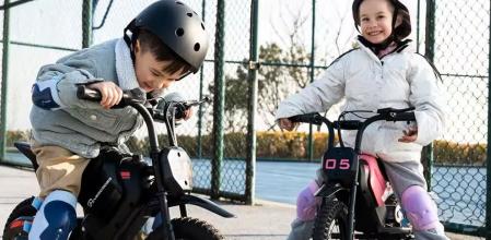 La EVERCROSS EV05M es una forma segura y educativa de introducir a los pequeños en la conducción eléctrica.