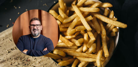 Imagen de archivo de un plato con patatas fritas