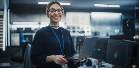 Fórmate en Ciberseguridad, IA o Desarrollo Web