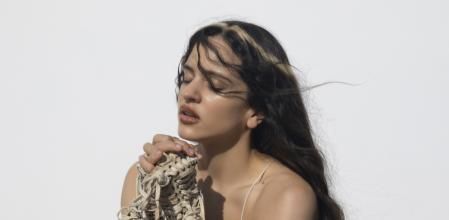La artista Rosalía publica su cuarto disco, 'Lux'.