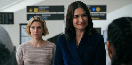 Karolina Wydra coge peso a medida que avanza la trama.