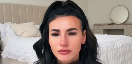 Brittany Miller pide disculpas