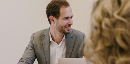 Juan Madridejos es notario en Barcelona en JLA notarios, una empresa fundada por él y su socio