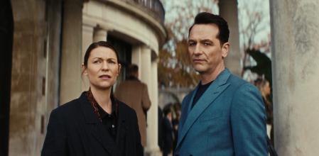 Claire Danes y Matthew Rhys, dos estrellas televisivas.