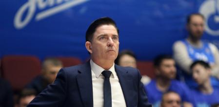 SAINT PETERSBURG, RUSSIA - 2025/05/07: Xavier Pascual, known as Xavi Pascual, head coach of Zenit in action during the VTB United League basketball match, Playoffs, 1/2 finals, 2 match, between Zenit Saint Petersburg and Lokomotiv Kuban Krasnodar at 