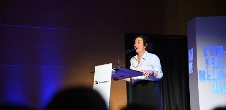 La consellera de Economía y Finanzas, Alícia Romero, durante su intervención en la Noche del Emprendimiento del TecnoCampus
