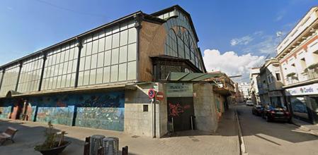 Mercat Torner, un elemento de centralidad en el barrio Progrés .