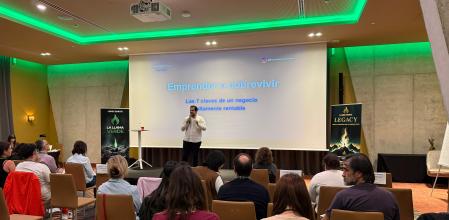 Daniel Gómez es mentor financiero de negocios