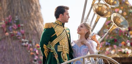 This image released by Universal Pictures shows Jonathan Bailey, left, and Ariana Grande in a scene from 