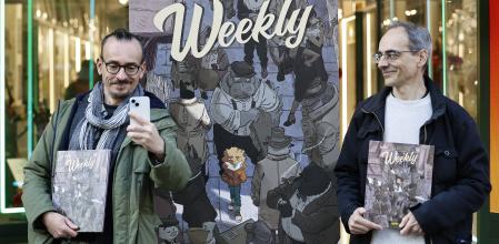 Giovanni Rigano i Juan Díaz Canales fotografiats dijous davant de Norma Còmics