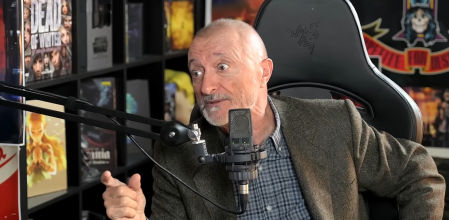 Arturo Pérez-Reverte en un momento del podcast