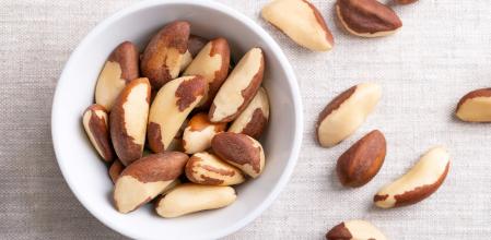 Las nueces de Brasil son ricas en selenio, un mineral esencial en pequeñas cantidades.