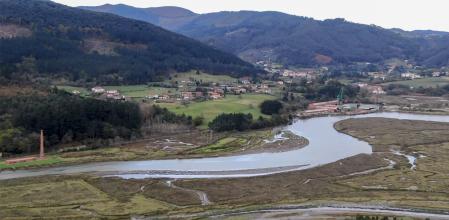 Vista de los terrenos donde se proyectaba el Museo Guggenheim de Urdaibai