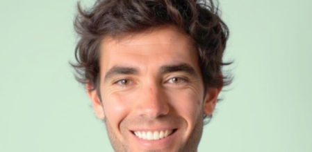 Carlos García es arquitecto