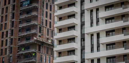 25 - 09 - 2025 / Barcelona / Inmobiliaria - Contruccion de vivienda - agencia de fincas api / Foto: Llibert Teixidó