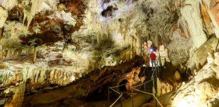 Las Cuevas del Águila son una escapada rural ideal para disfrutar de la naturaleza durante la época navideña.