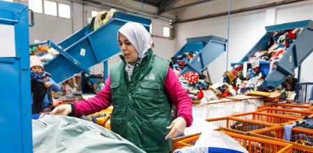 Selección de ropa usada en Solidança