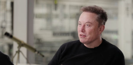 Elon Musk en un momento de la entrevista
