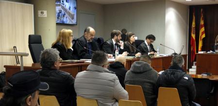 Juicio en la Audiencia de Lleida contra cinco personas acusadas de importar 620 kilos de cocaína.