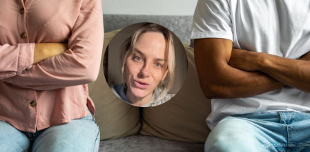 Discusión entre dos amigos de la infancia