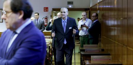 El empresario Juan Carlos Barrabés llega para comparecer en la comisión de investigación del caso Koldo en el Senado este jueves en Sala Clara Campoamor