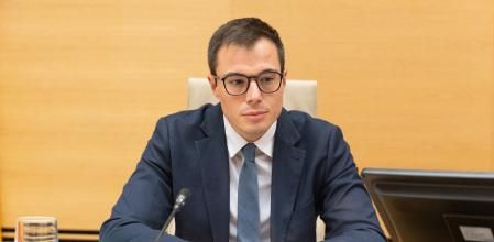 El secretario autonómico de Presidencia de la Generalitat Valenciana, Cayetano García Ramírez, comparece ante la Comisión de Investigación de la dana, en el Congreso de los Diputados, a 15 de diciembre de 2025, en Madrid (España). La comisión del Congreso que investiga la gestión de la dana que costó la vida a 230 personas en la provincia de Valencia el 29 de octubre de 2024 interroga hoy a la entonces consellera de Emergencias de la Generalitat imputada en la causa abierta en el juzgado de Catarroja, y al que ejercía como secretario autonómico de Presidencia con el expresident Carlos Mazón.