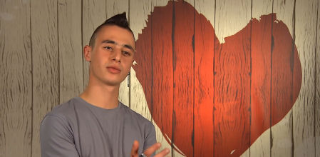 Ángel en 'First Dates'