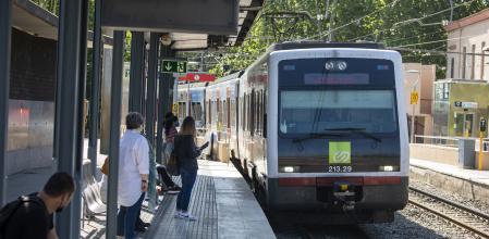 La estación de Sant Boi de Llobregat es una de las más frecuentadas de la línea del Llobregat-Anoia