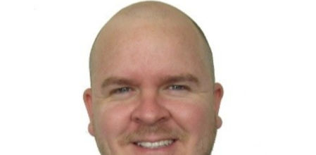 Héctor Kott es experto en tecnología