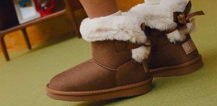 Las botas australianas tipo UGG están de moda y tu hija va a querer unas seguro