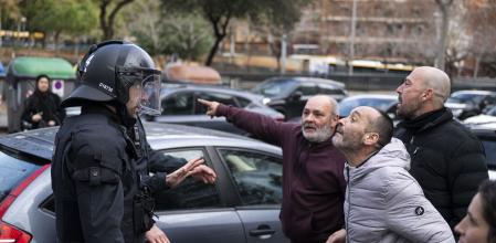 Intent policial d’evitar enfrontaments en la temptativa d’ocupació d’un altre centre escolar