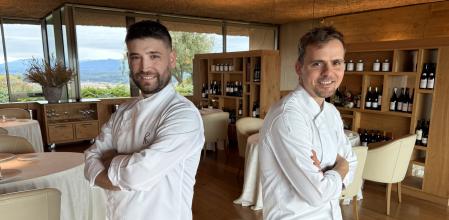 Carles López y Jordi Turmo, jefes de cocina del restaurante Fontané, que rinde tributo a la madre de los Roca