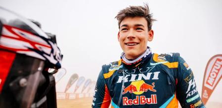 Edgar Canet arranca el Dakar haciendo historia