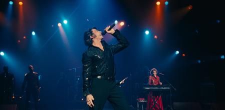 Hugh Jackman en un fotograma de 'Song Sung Blue'