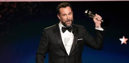 Noah Wyle, mejor actor protagonista de serie dramática.&nbsp;