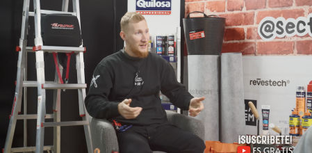 Alex Zsurzs, instalador profesional: “Si me estás contratando, yo tengo que responder y tengo que dar mi máximo o el 90% ni que sea. Y eso en empresas grandes, pequeñas y medianas no está bien visto”