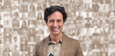 Andrés Pascual es conferenciante y creador del primer posgrado español sobre bienestar en las organizaciones