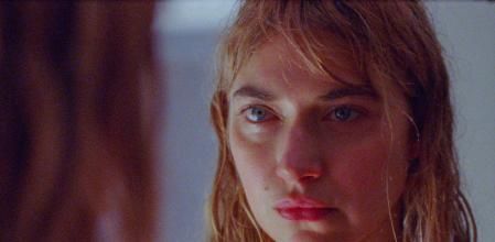 Imogen Poots interpreta a Lidia en ‘La cronología del agua’