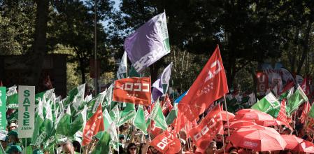 Personal sanitario durante una concentración para exigir la aprobación de un nuevo Estatuto Marco, frente al Ministerio de Sanidad