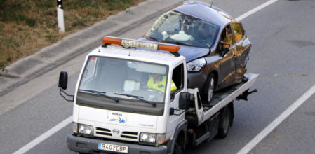 Aparte de los Mossos d'Esquadra, nueve dotaciones de los Bomberos y dos ambulancias y el helicóptero del SEM han actuado en el siniestro
