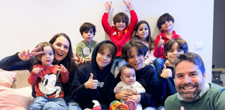 Ana Iglesias junto a su familia, meses antes de que naciera la última incorporación de 'Los Iglesias', que ha visto la luz hace apenas algunas semanas