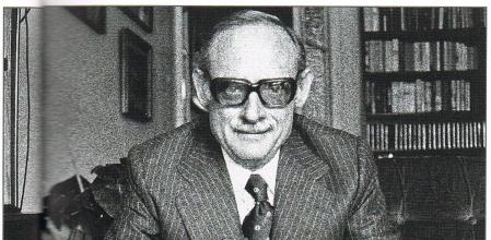 Manue lbáñez Escofet, destacado periodista, dará nombre a un espacio ajardinado en Poblenou