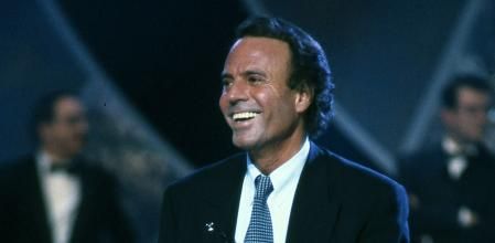 JULIO IGLESIAS EN IMAGEN DE ARCHIVO