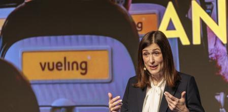 La presidenta de Vueling,Carolina Martinoli, en la presentació del pla estratègic